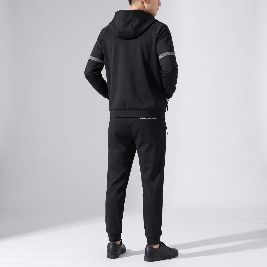 Men's hooded stretch tracksuit with sculpted fit
